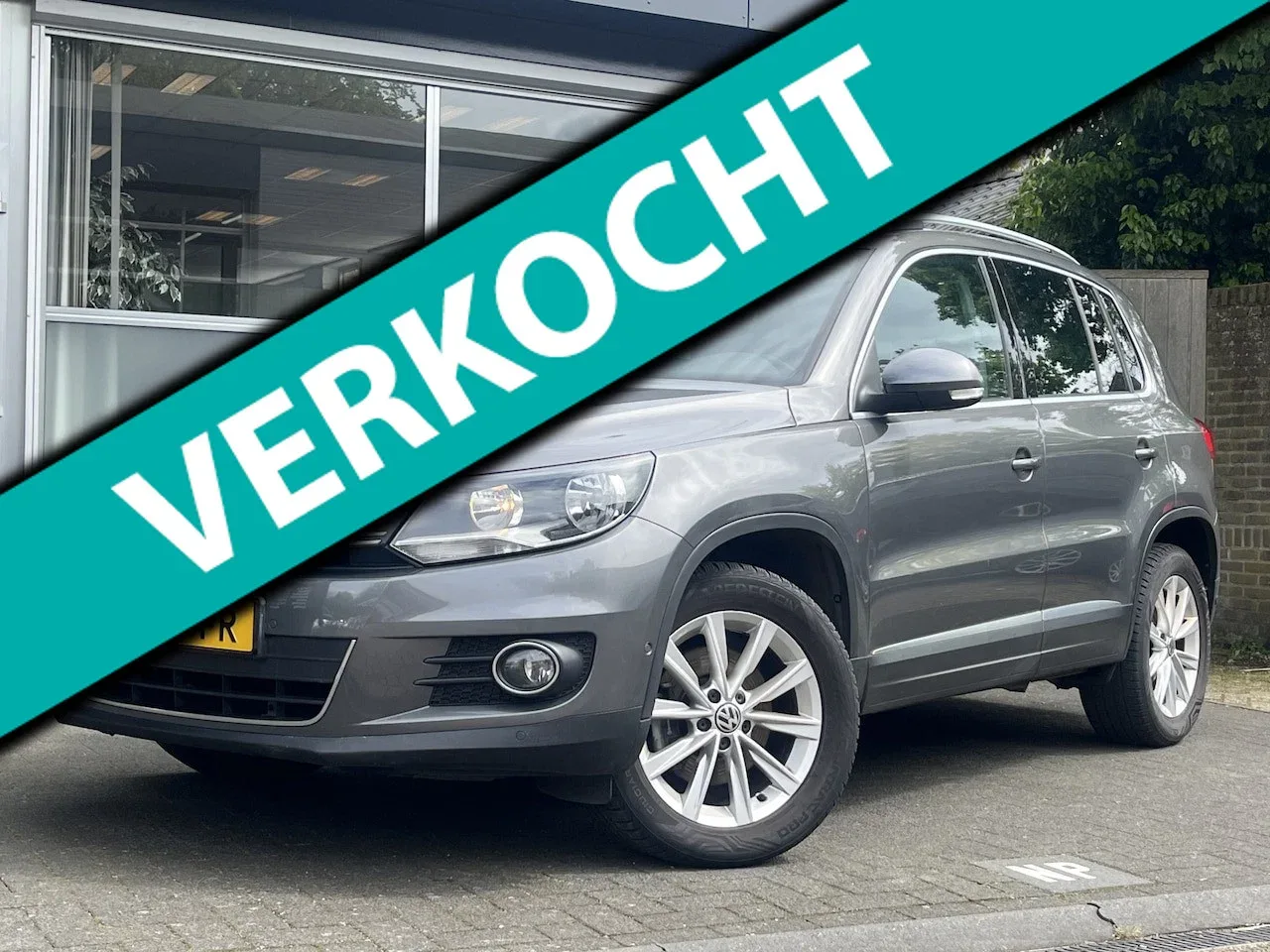 Volkswagen Tiguan (2012) — foto 1