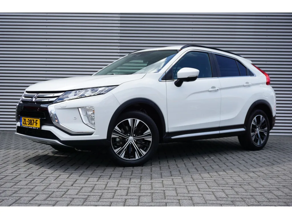 Mitsubishi Eclipse Cross (2019) — foto 1