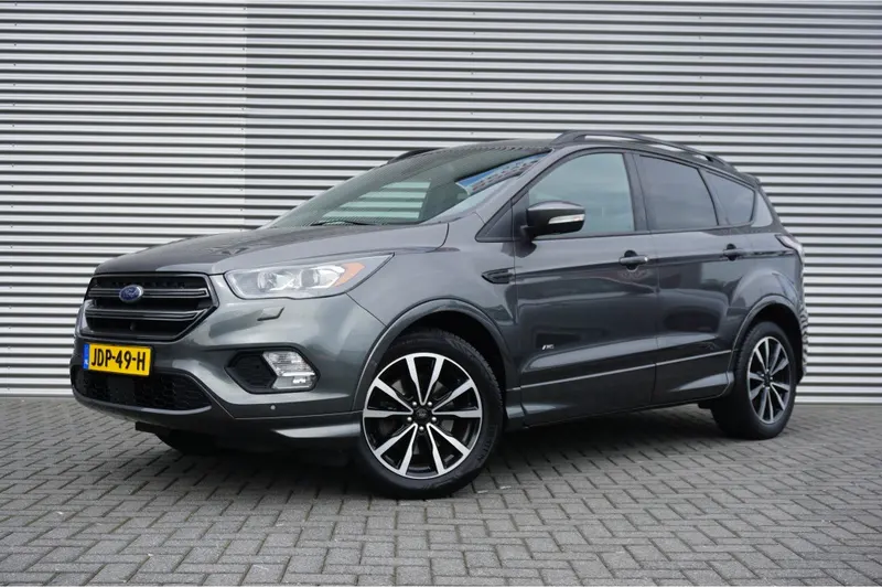 Ford Kuga (2017)