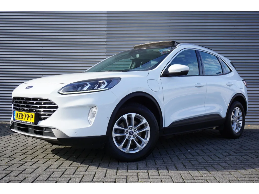 Ford Kuga (2023) — foto 1
