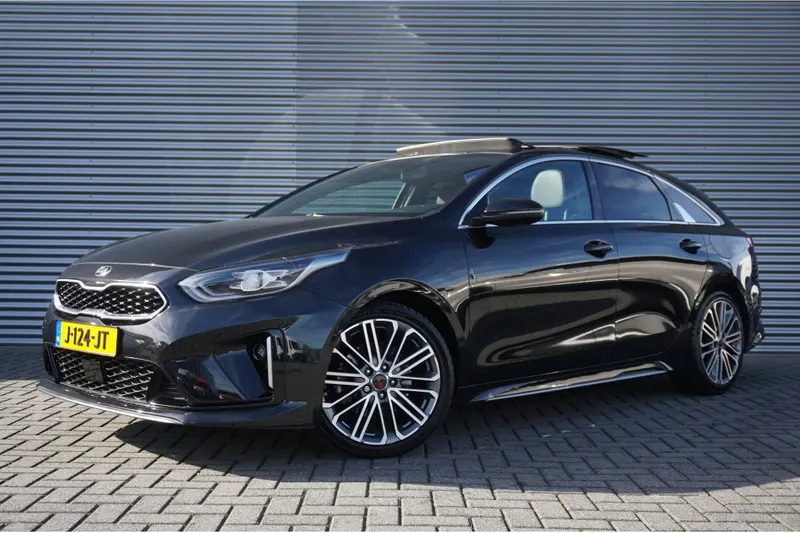 Kia ProCeed (2020)