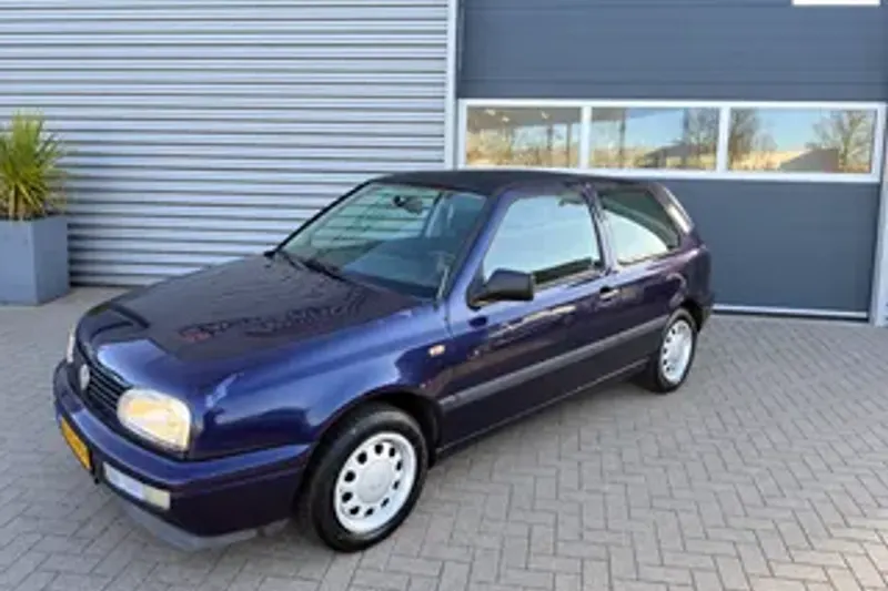 Volkswagen Golf (1997)