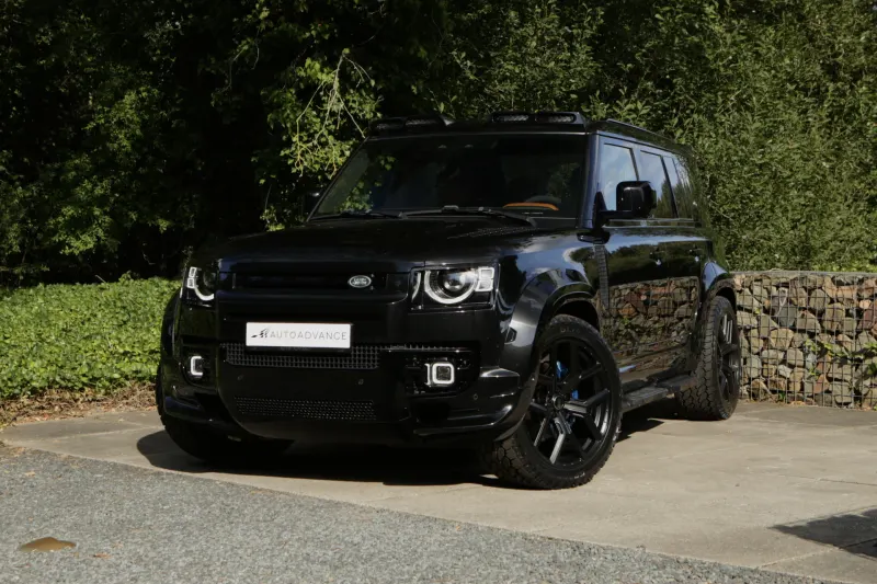 Land Rover Defender (2021)