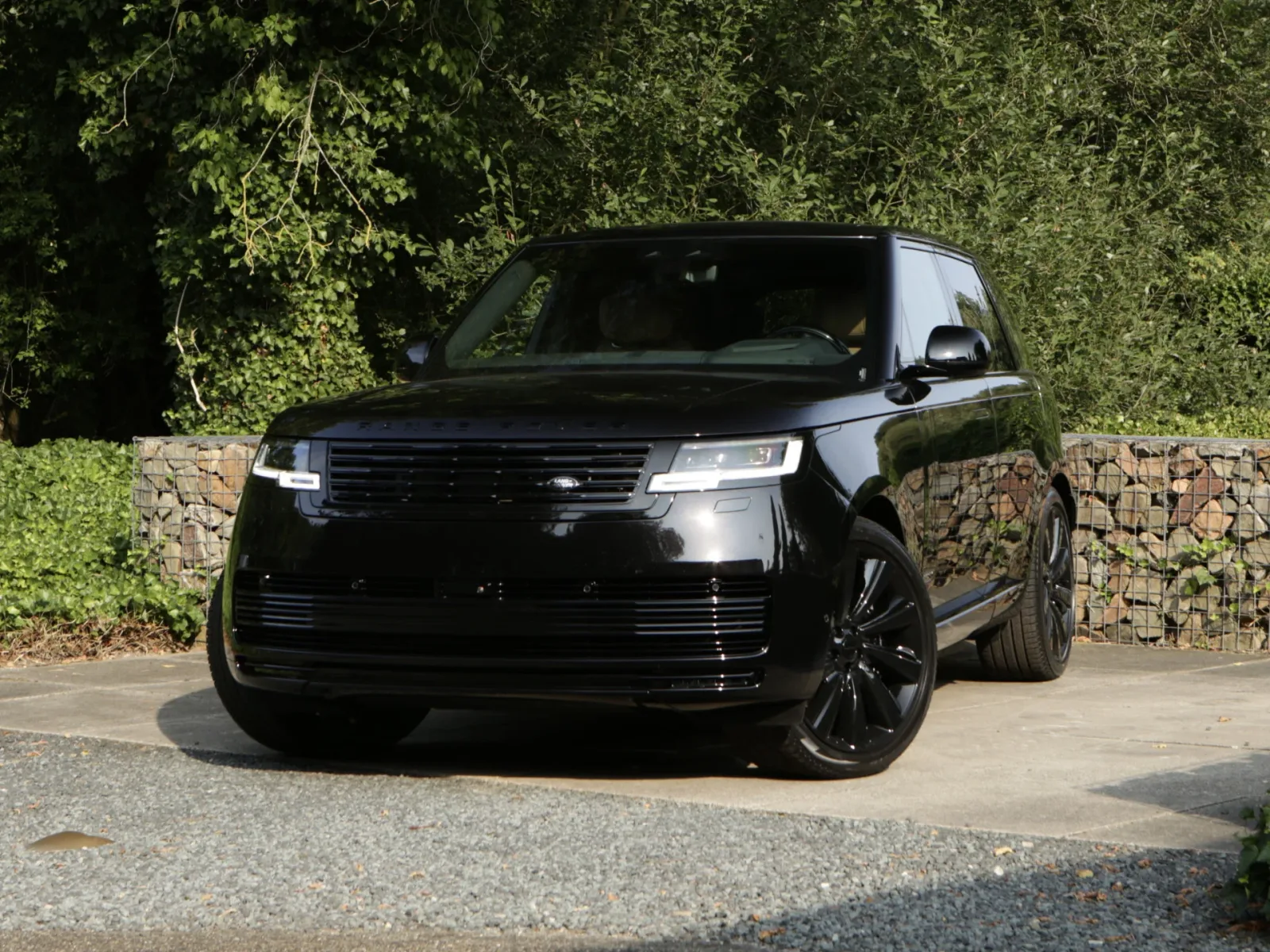 Land Rover Range Rover (2026) — foto 1
