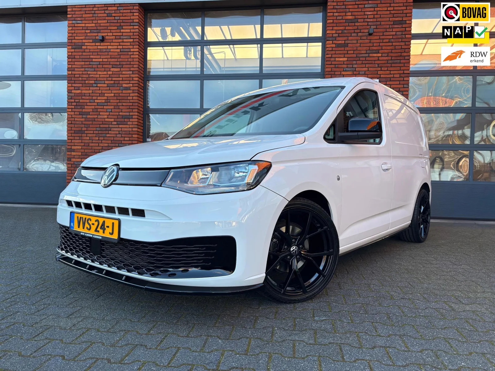 Volkswagen Caddy (2023) — foto 1