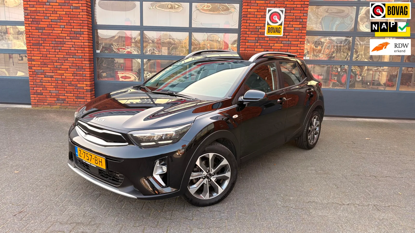 Kia Stonic (2024) — foto 1