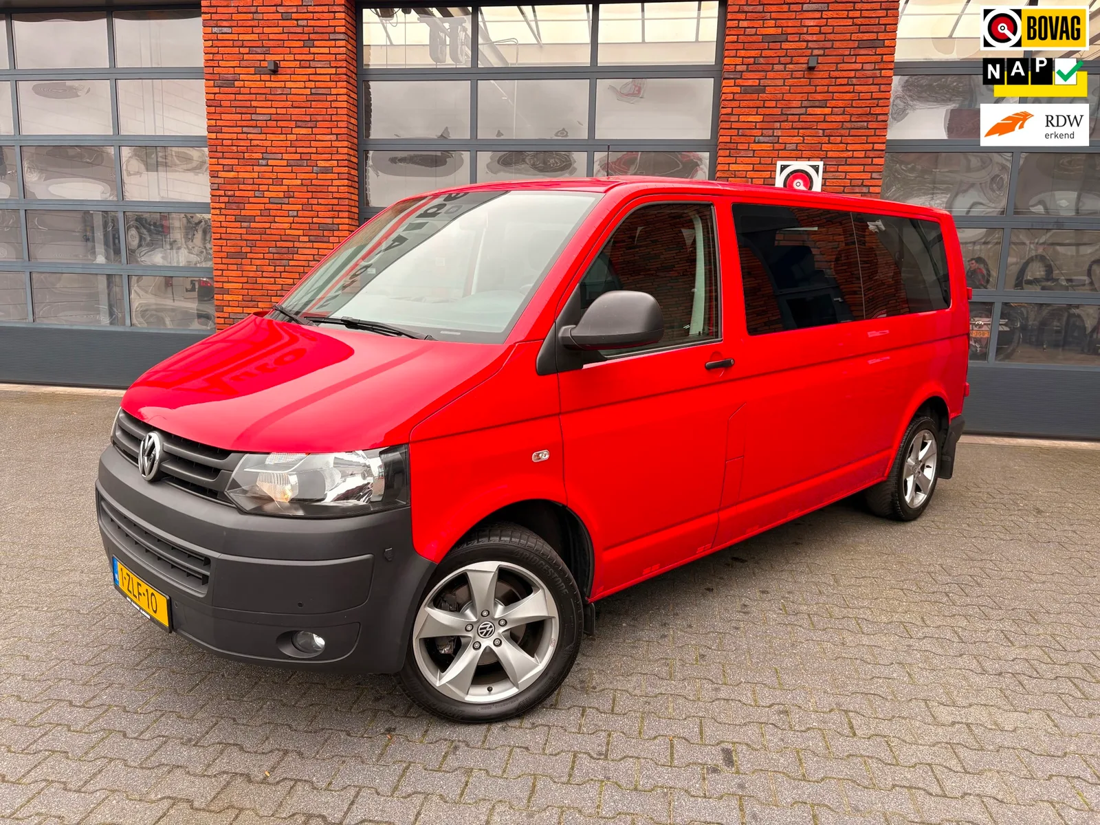 Volkswagen Transporter (2015) — foto 1