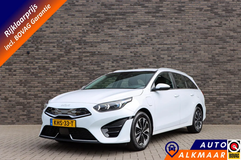 Kia Ceed Sportswagon (2022) — foto 1