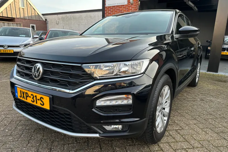 Volkswagen T-Roc (2019)