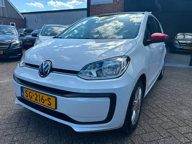 Volkswagen Up! (2018) — foto 1