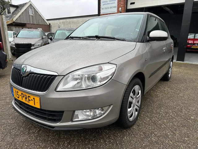 Škoda Fabia (2011) — foto 1