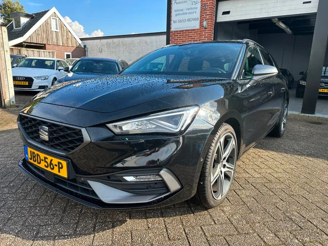 SEAT Leon (2023) — foto 1