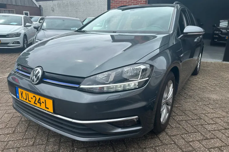 Volkswagen Golf (2018)