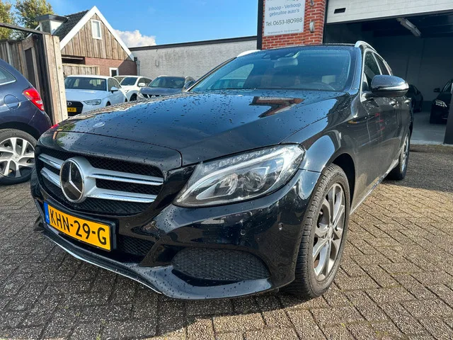Mercedes-Benz C-Klasse (2015) — foto 1