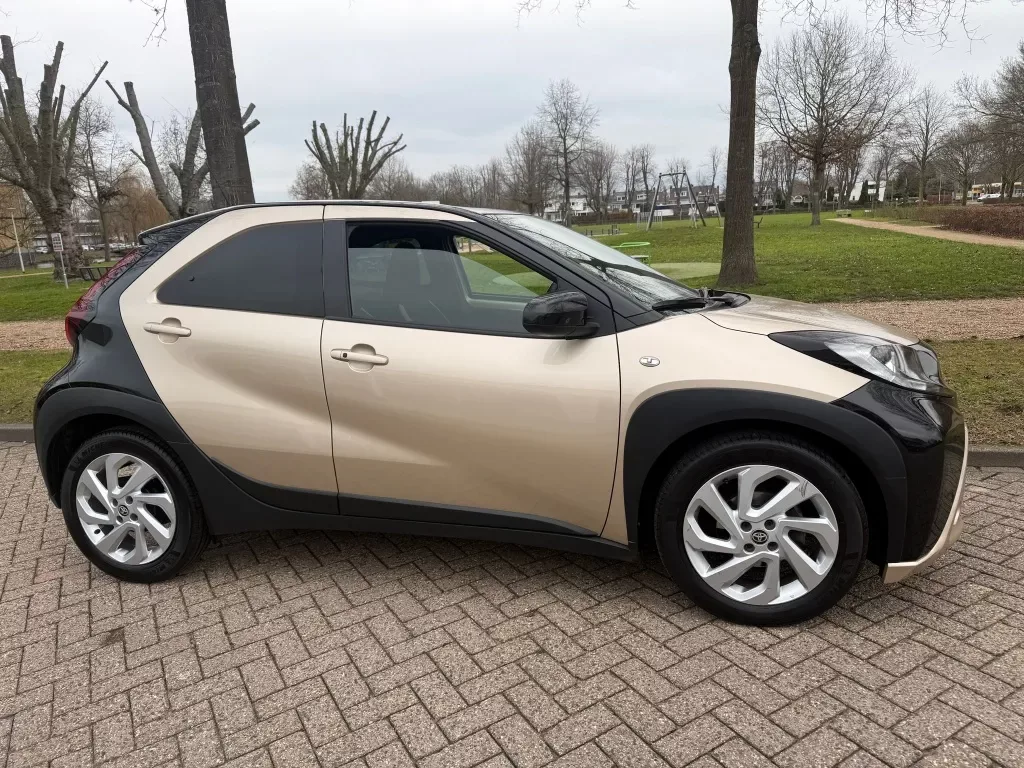 Toyota Aygo X (2023) — foto 1