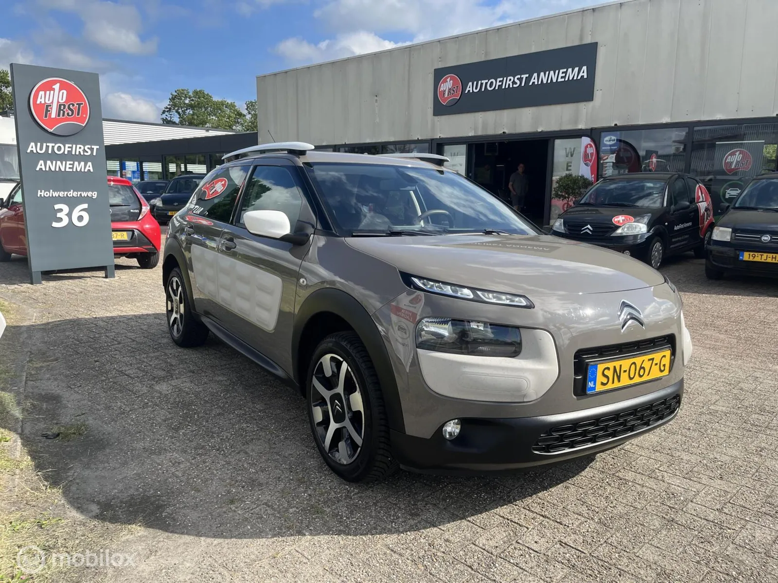 Citroën C4 Cactus (2015) — foto 1