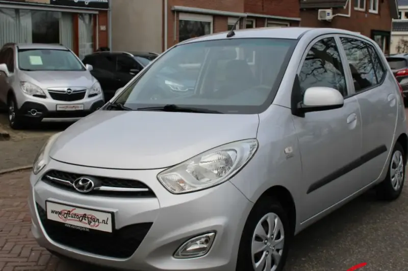 Hyundai i10 (2012)
