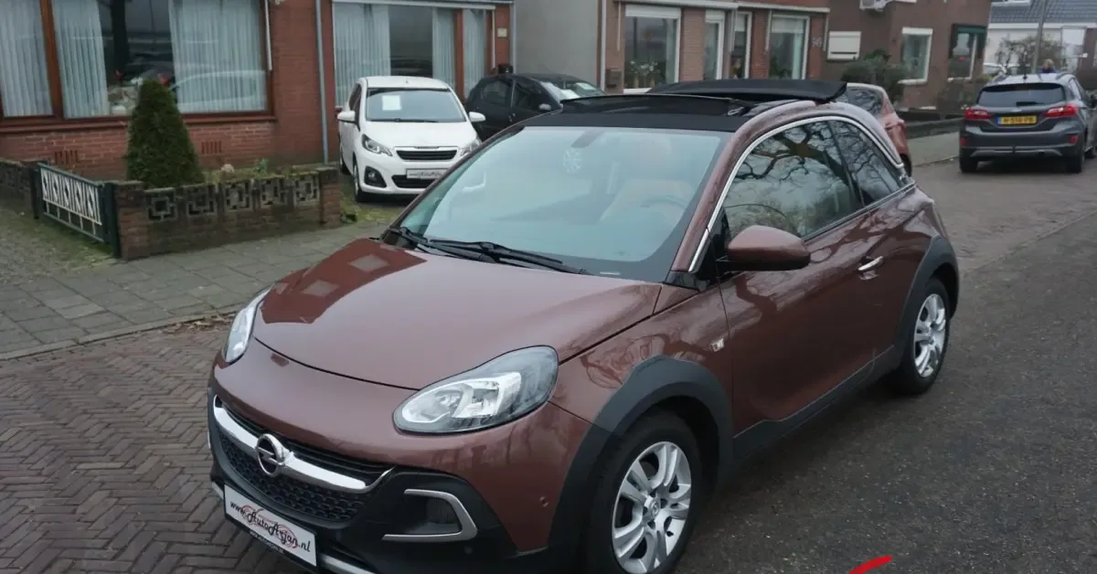 Opel Adam (2016) — foto 1