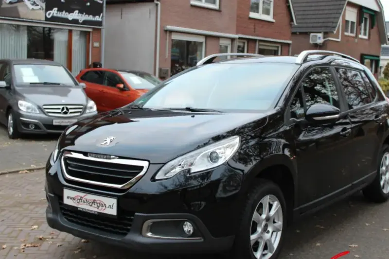 Peugeot 2008 (2015)