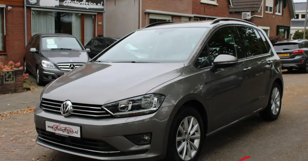 Volkswagen Golf (2015) — foto 1