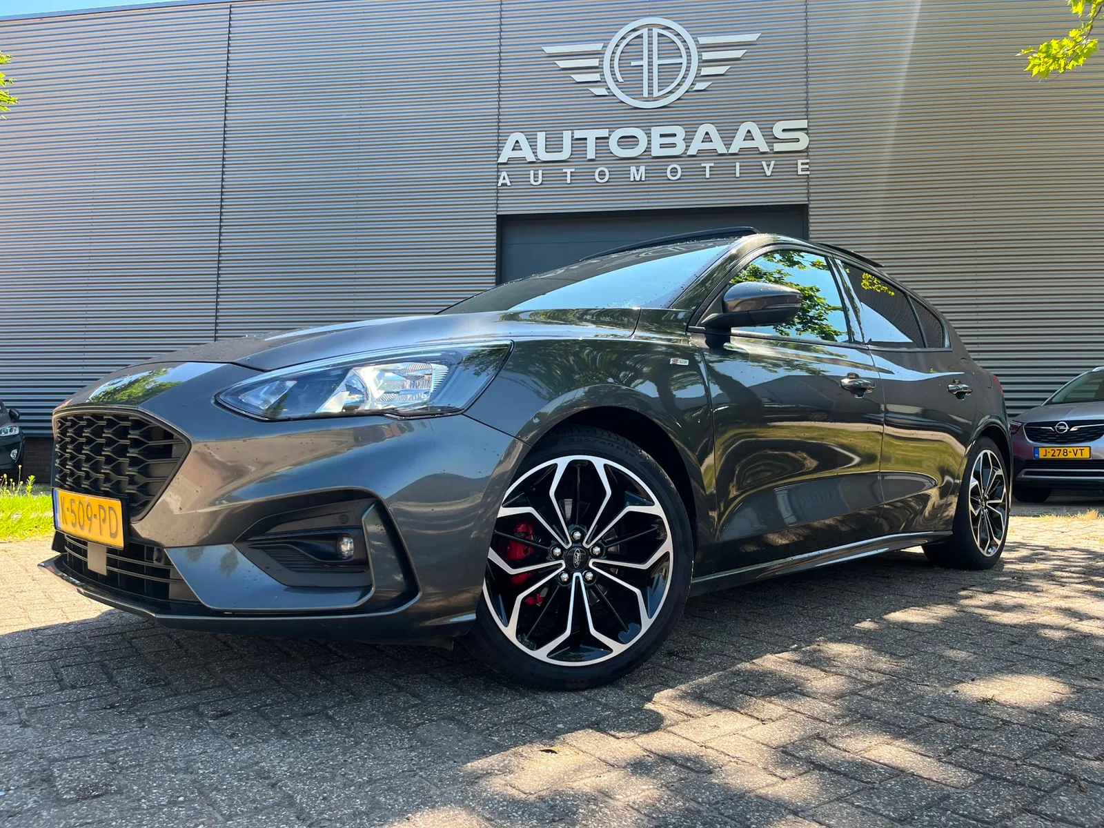 Ford Focus (2021) — foto 1