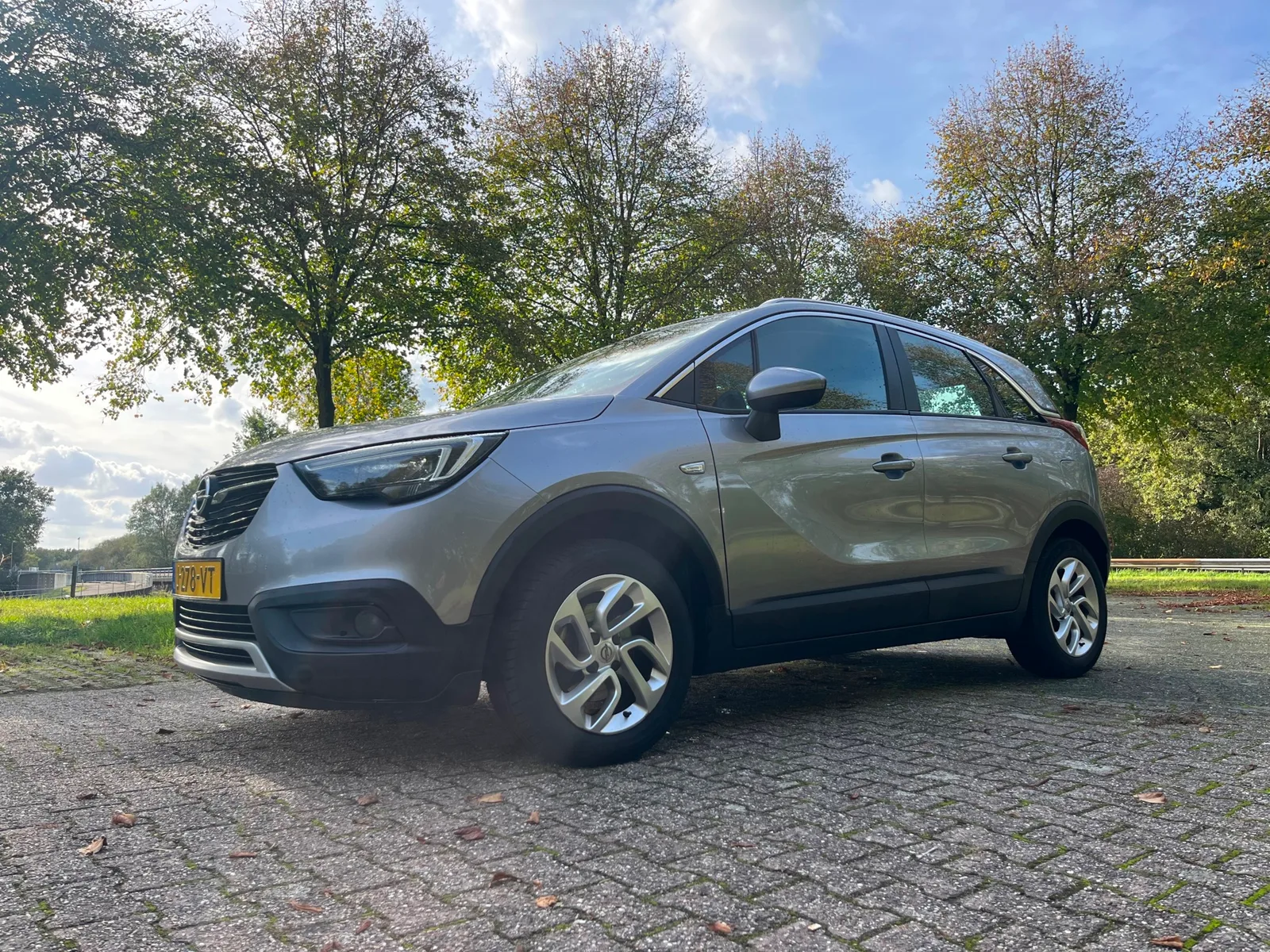 Opel Crossland (2020) — foto 1