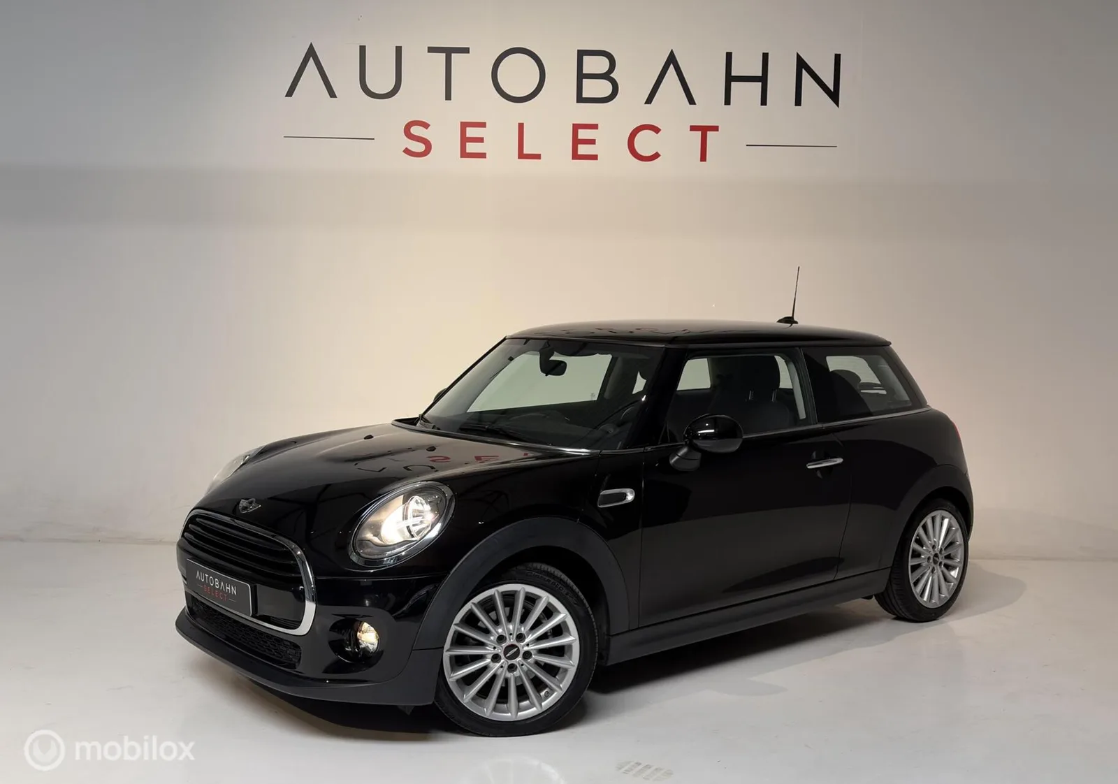 MINI Cooper (2017) — foto 1