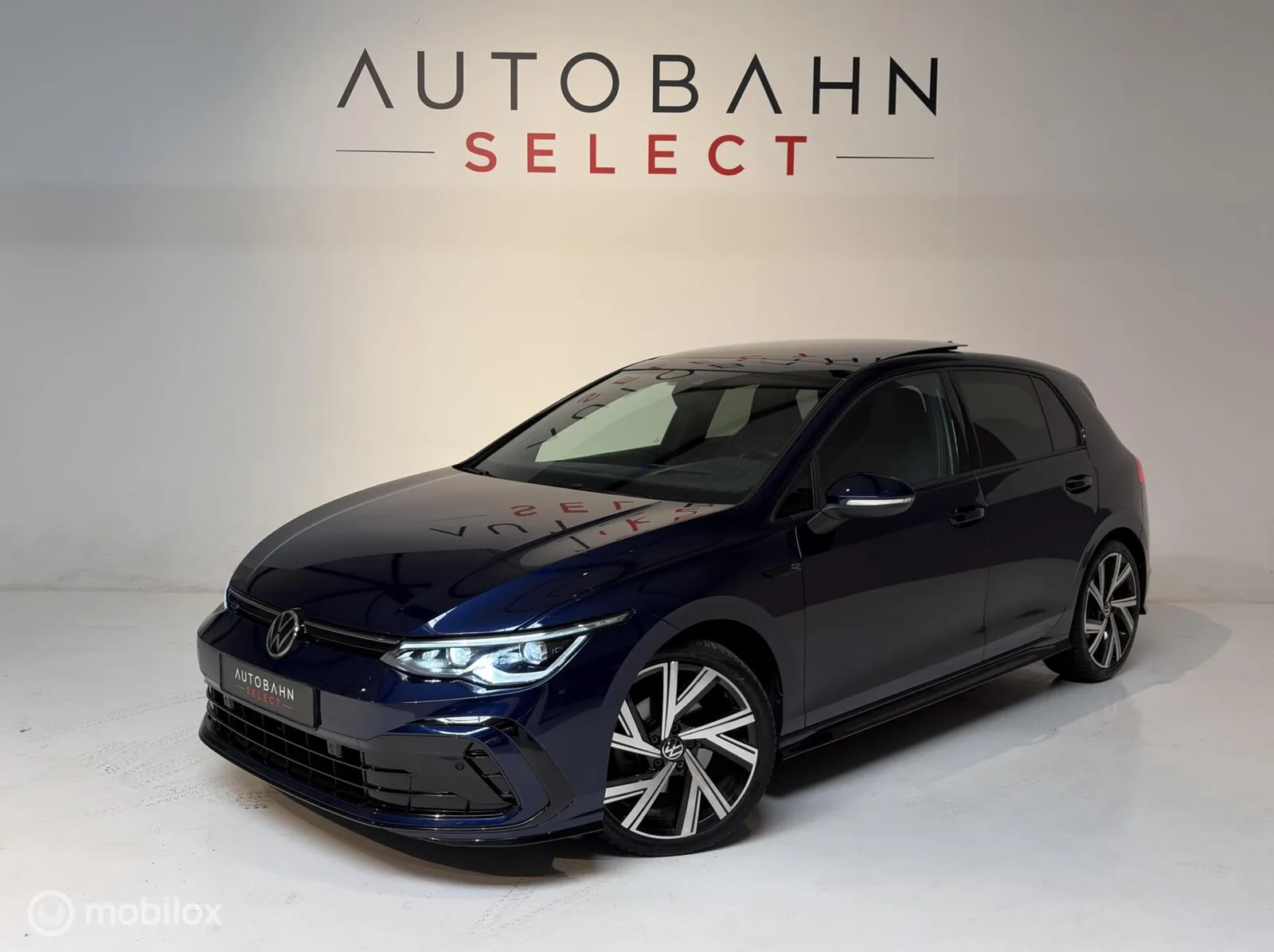 Volkswagen Golf (2020) — foto 1