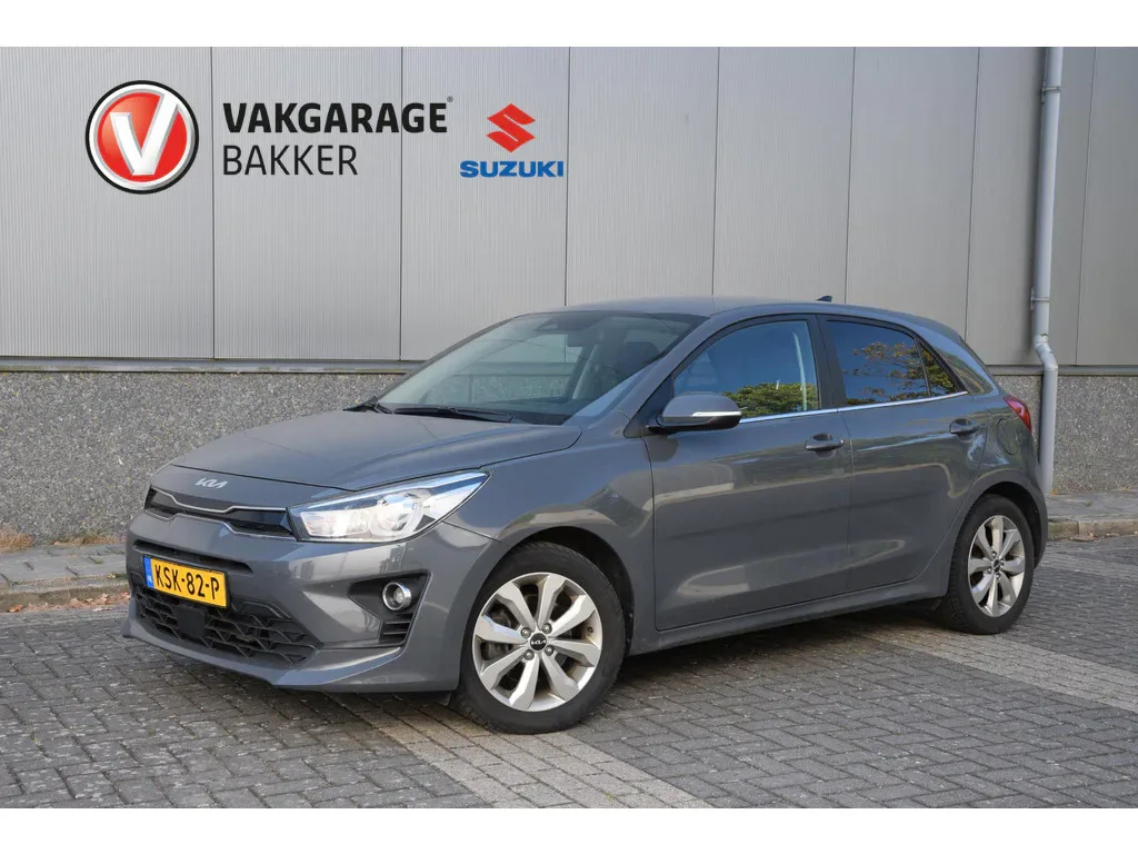 Kia Rio (2022) — foto 1