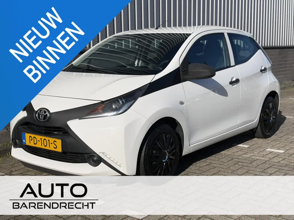 Toyota Aygo (2017) — foto 1