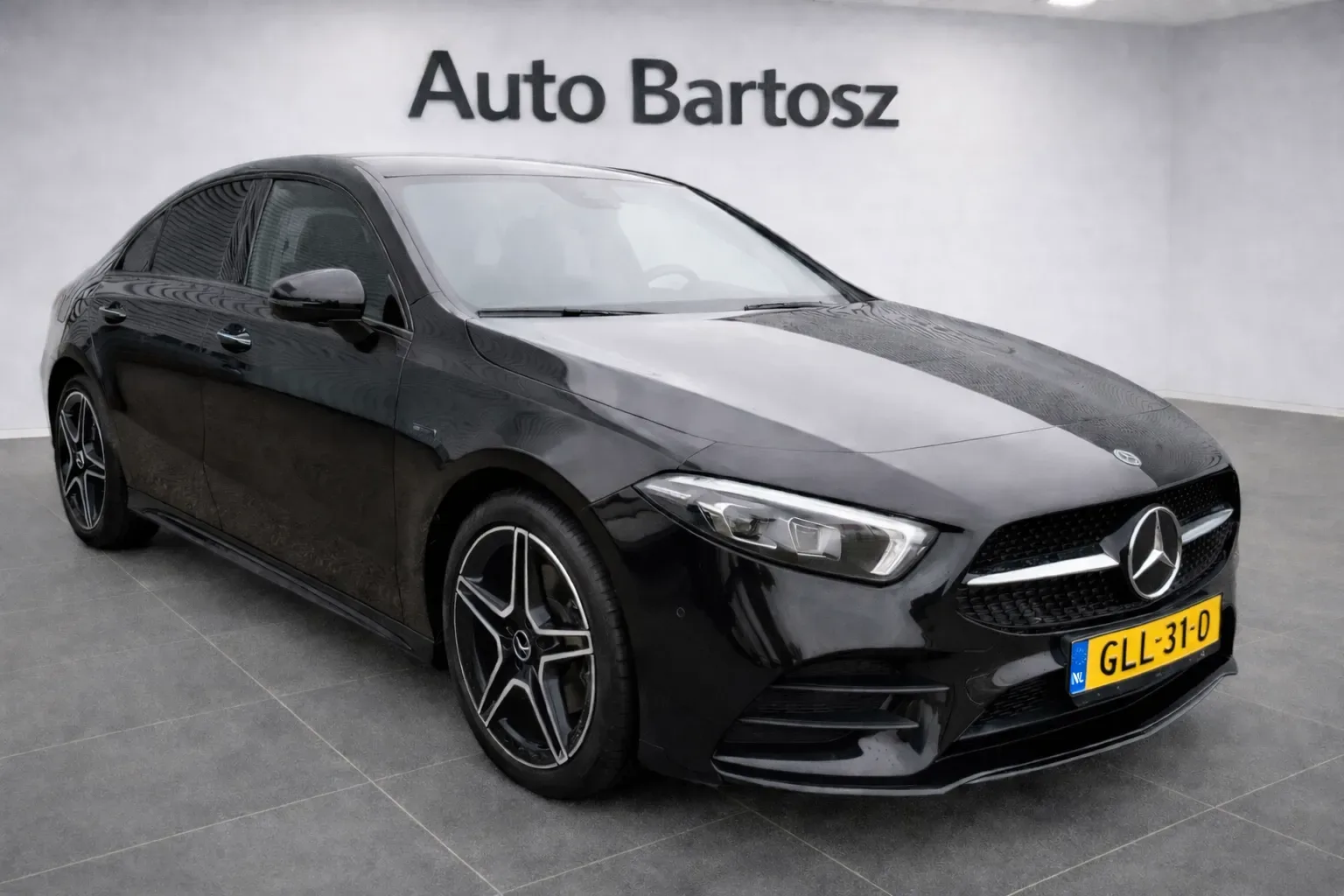 Mercedes-Benz CLA-Klasse (2021) — foto 1