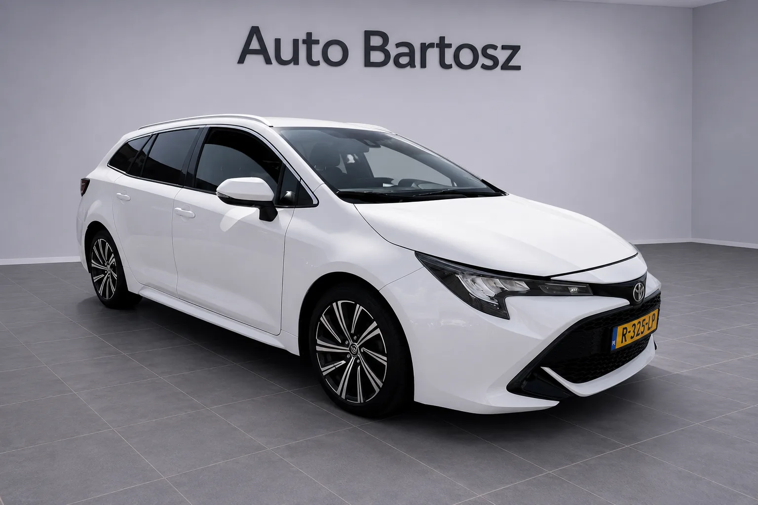 Toyota Corolla (2022) — foto 1
