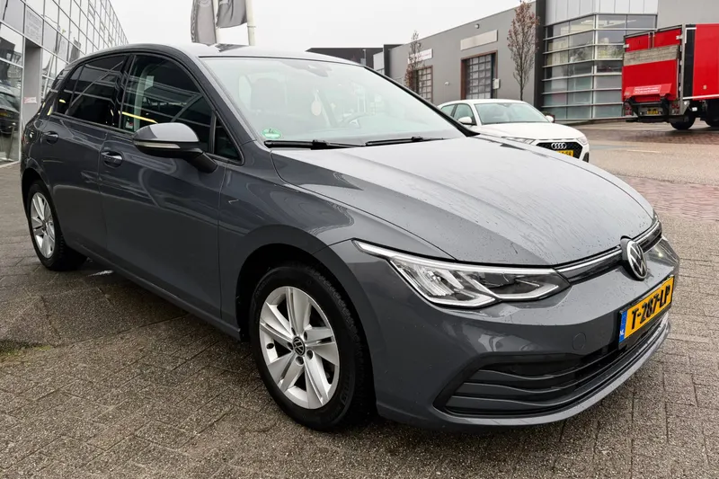 Volkswagen Golf (2020)