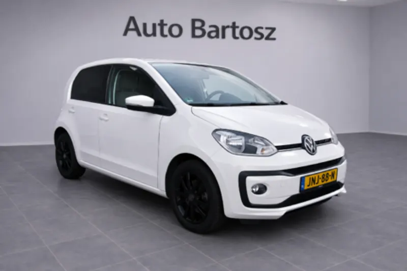 Volkswagen Up! (2017)