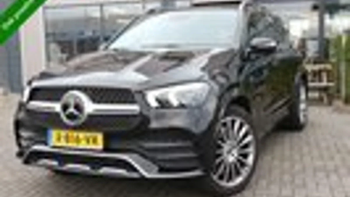 Mercedes-Benz GLE (2022) — foto 1