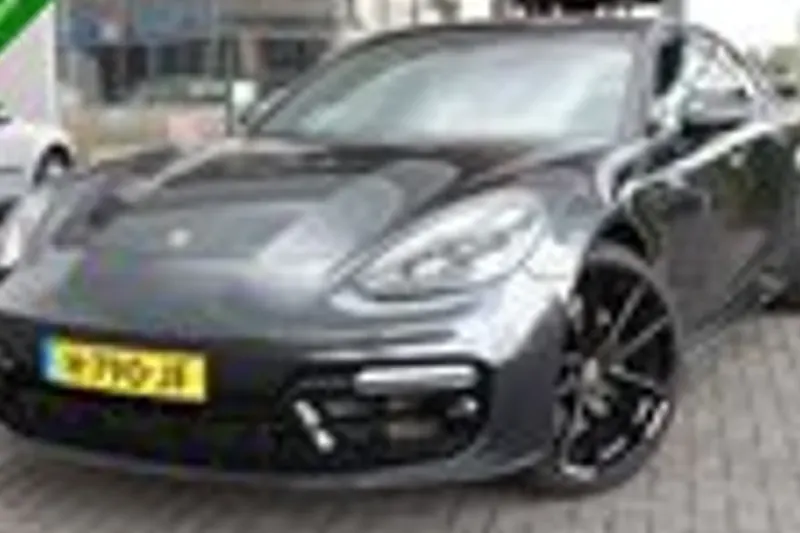 Porsche Panamera (2020)