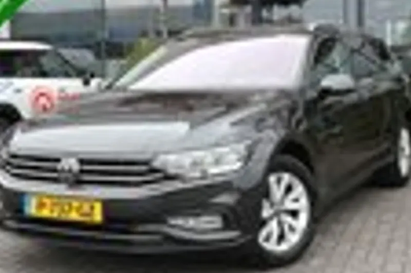 Volkswagen Passat (2022)