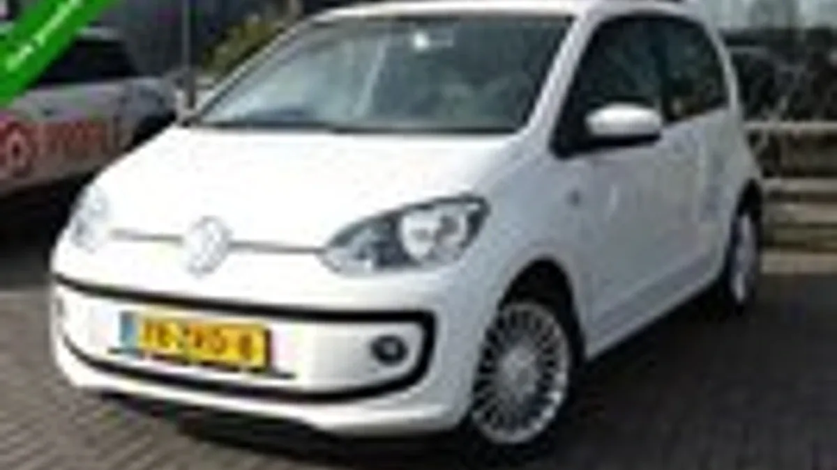 Volkswagen Up! (2013) — foto 1