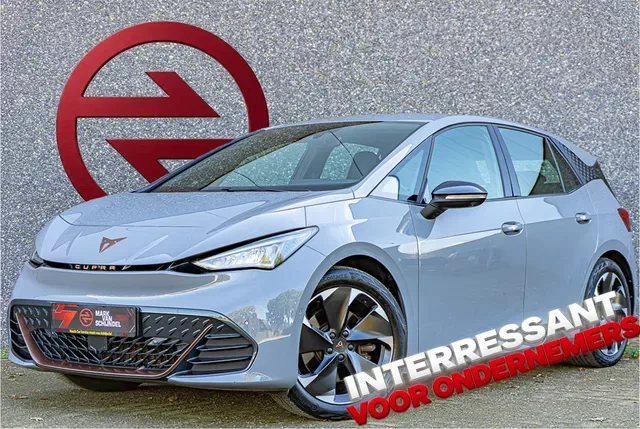 CUPRA Born (2023) — foto 1