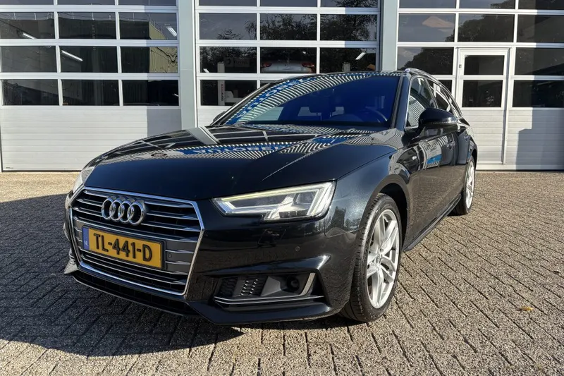 Audi A4 (2017)