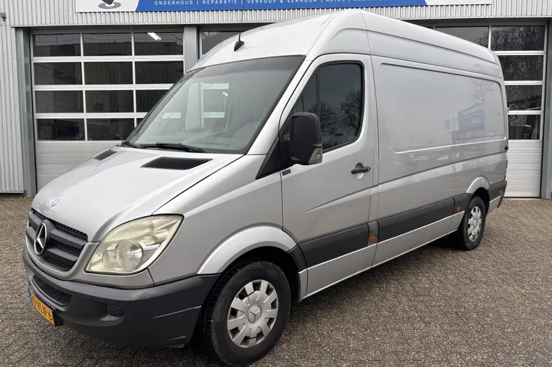 Mercedes-Benz Sprinter (2008)