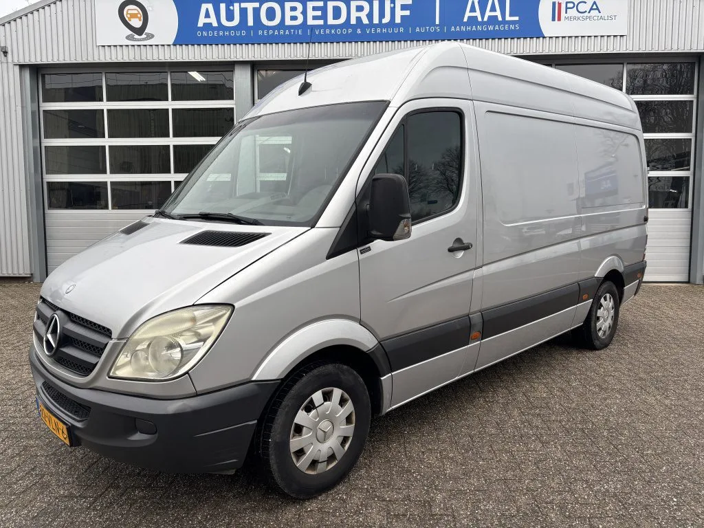 Mercedes-Benz Sprinter (2008) — foto 1