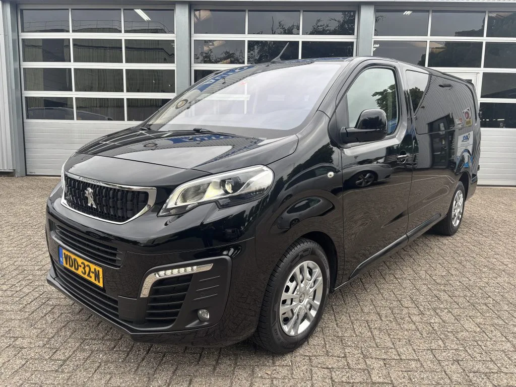 Peugeot Expert (2019) — foto 1