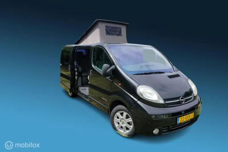 Opel Vivaro (2003)