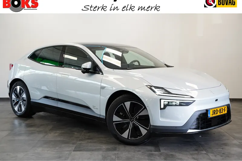 Polestar 4 (2025)
