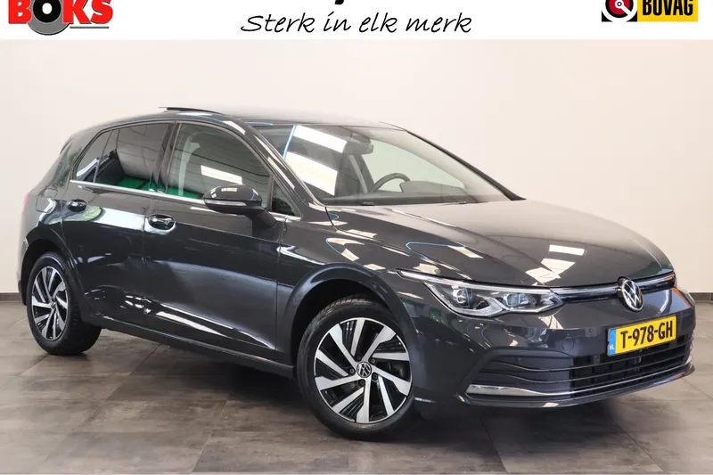 Volkswagen Golf (2021)