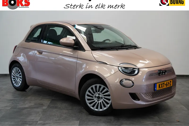 Fiat 500 (2023)