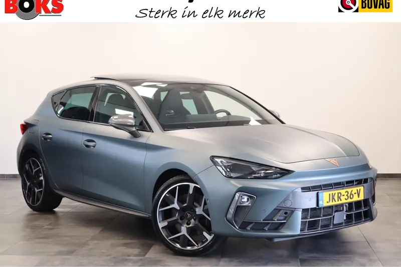 CUPRA Leon (2025)