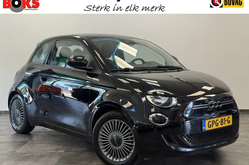 Fiat 500 (2022)