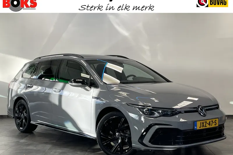 Volkswagen Golf (2022)